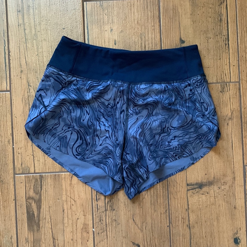 Athleta run with it shorts